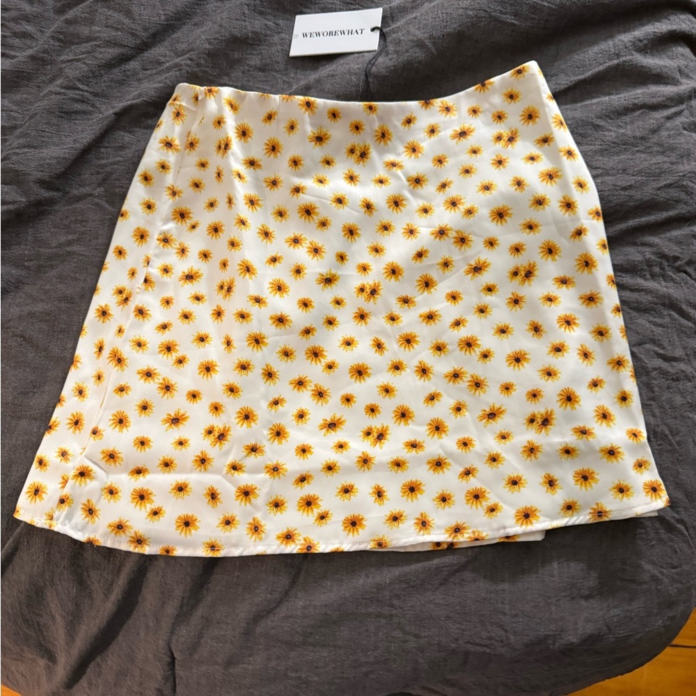 WeWoreWhat Sunflower Print Mini Skirt